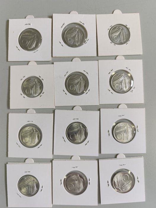 Italien. Lot of twelve (12) 10 lire coins in good condition from 1951 to 1970  (Ingen mindstepris)