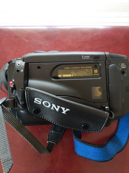 Sony CCD-TR380E Video8-kamera