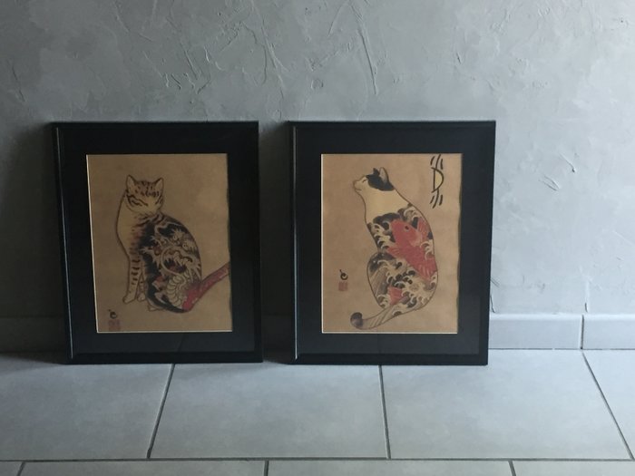 Horitomo 彫巴 - 2 C-Print - Monmon Cats - duo Monmon Cats tattoo-Dragon Cat tattoo-Carpe Koï Cat tattoo-Reproduction - 2015