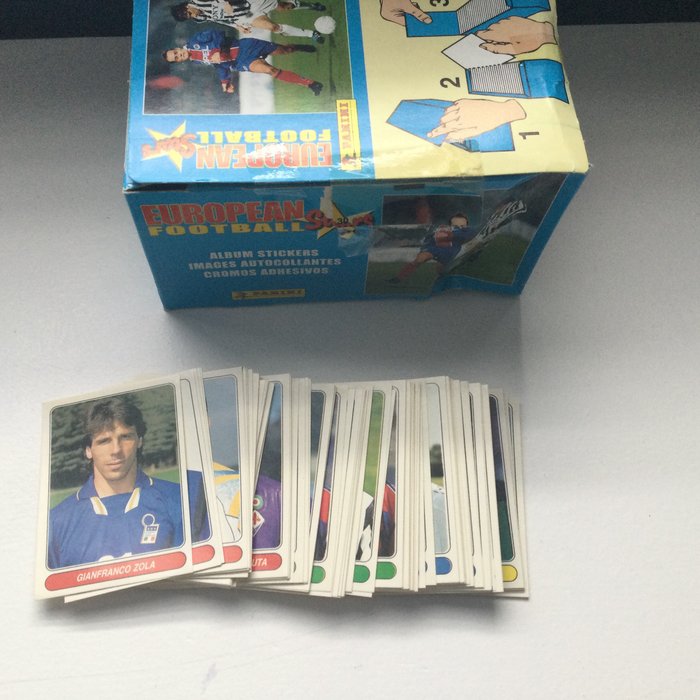 Panini - European Football Stars 1997/98 - Including Ronaldo/Zidane - Empty box + Complete loose Sticker Set