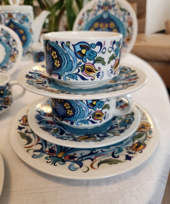 Villeroy  Boch, Izmir - Christine Reuter - Kaffesæt til 6 (21) - Izmir 1973 - Porcelæn - Ubrugt-ny-