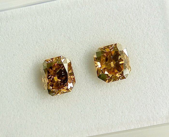 Ingen mindstepris - 2 pcs Diamant  (Naturfarvet)  - 0.76 ct - Radiant - Fancy intense Brunlig, Grønlig Gul - I1 - Antwerp Laboratory for Gemstone Testing (ALGT)