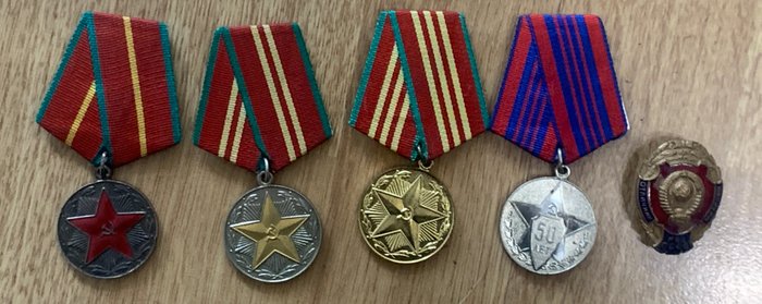 Rusland - KGB; Politi - Indenrigsministeriet; Brandmand - Indenrigsministeriet; Bevæbnet - Militærmedalje - Sovjetunionen, KGB's medaljer; Indenrigsministeriet; Brandmænd og væbnede styrker af - 1961