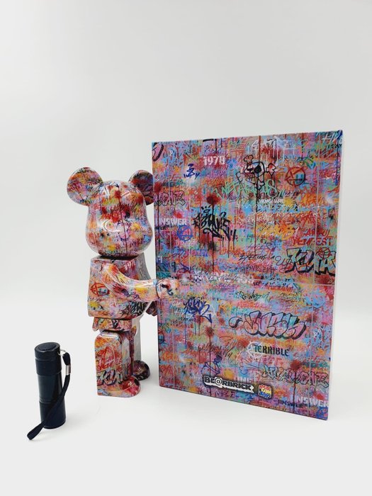 Knave x Medicom Toy - Be@rbrick Knave by Yuck P(L/R)ayer 400 % +Uv Lamp Bearbrick 2024