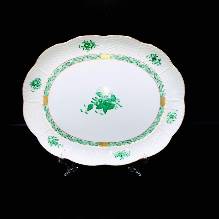 Herend - Large Serving Platter (315 cm) - "Chinese Apponyi Green" - Platte - Håndmalet porcelæn