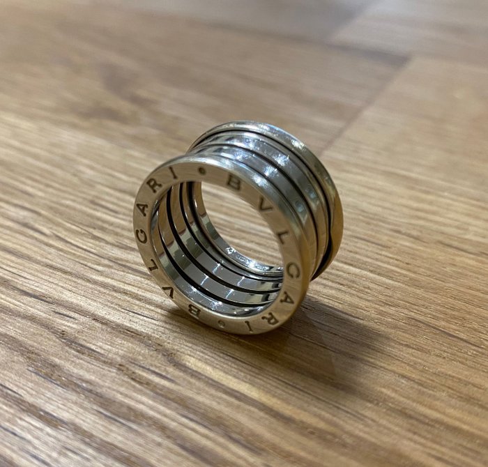 Bvlgari - Ring - B.zero 1 - 18 kraat Hvidguld