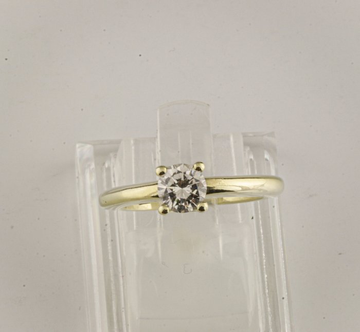 Forlovelsesring - 14 karat Gulguld -  0.68ct. tw. Diamant (Natur)  - Klassisk 0,68ct Solitaire