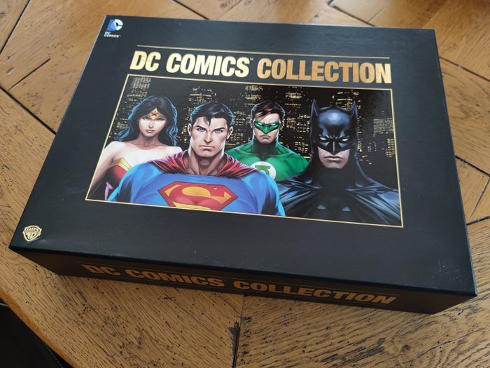 The Golden Age DC Comics Collection + suppléments - C - 1 Boks - Begrænset udgave - 2016