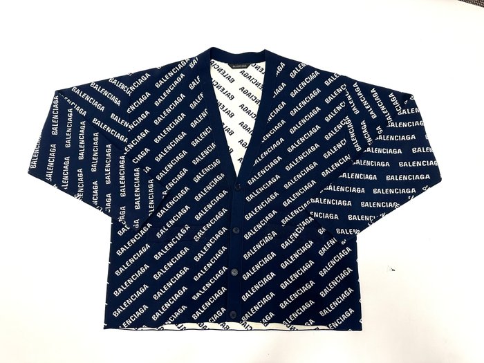 Balenciaga - Cardigan - Nyt med labels