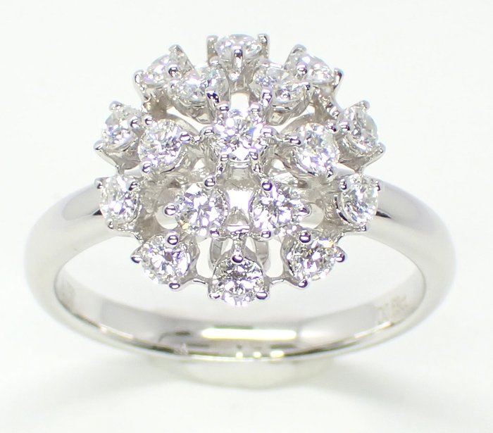 Ring - 18 kraat Hvidguld -  069ct tw Diamant (Natur)