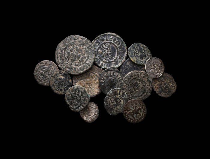 . Armenia, A Lot of 15x Select Armenian Coins 9th-12th centuries AD  (Ingen mindstepris)