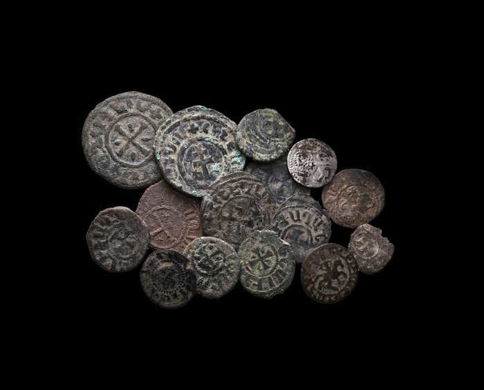 . Armenia, A Lot of 15x Select Armenian Coins 9th-12th centuries AD  (Ingen mindstepris)