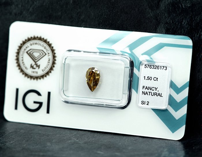 Ingen mindstepris - 1 pcs Diamant  (Naturfarvet)  - 1.50 ct - Pære - Fancy Brunlig Gul - SI2 - International Gemological Institute (IGI)