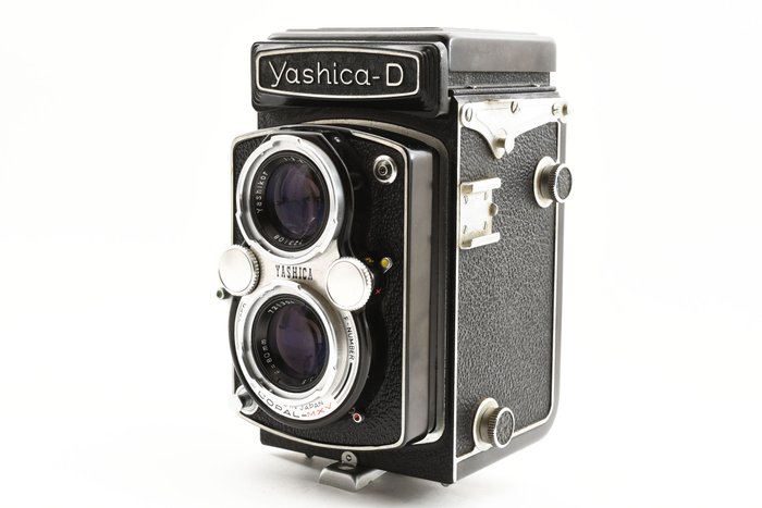 Yashica D 6x6cm with Yashikor 80mm f/35 | To-øjet spejlreflekskamera (TLR)