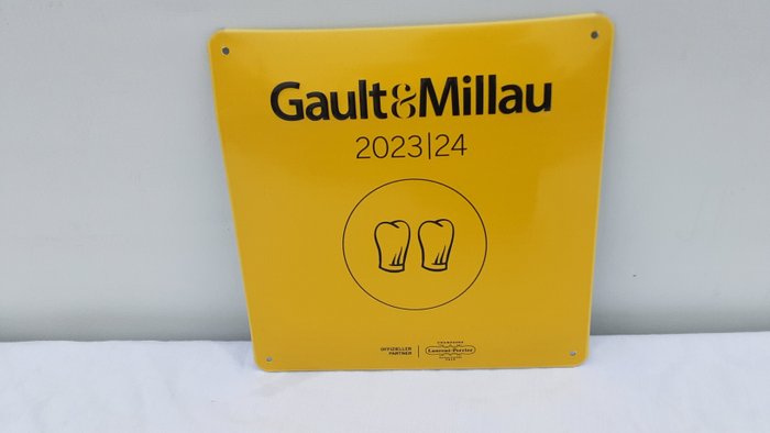 Gault et Millau - Tegn - Metal