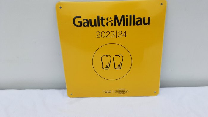 Gault et Millau - Tegn - Metal