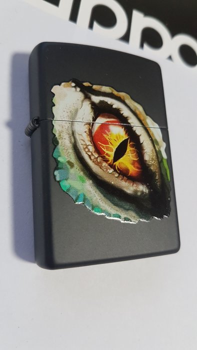 Zippo - Original Zippo Rarität Lizard Echse Auge - Lighter - Chrome