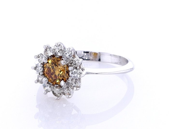 Ring - 14 karat Hvidguld -  0.63ct. tw. Diamant (Naturfarvet) - Diamant