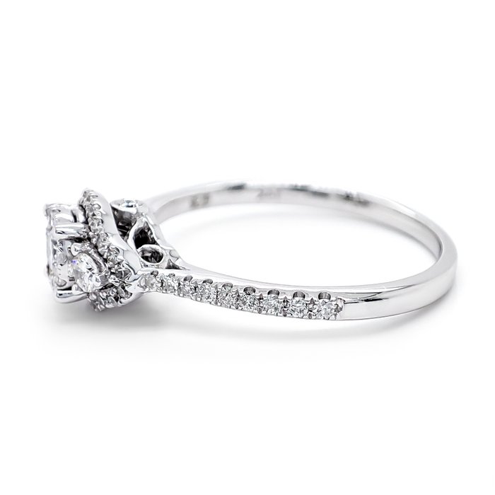 Ring - 14 karat Hvidguld -  056ct tw Diamant (Natur)