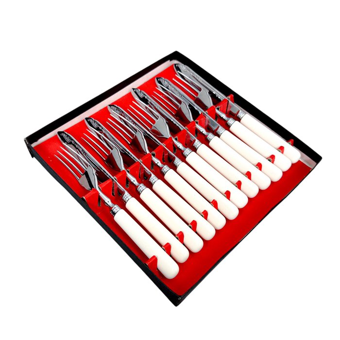 Sheffield - Mid-Century Modern 6 person fish cutlery set with white celluloid handles - Fiskebestik sæt til 6 (12) - Celluloid