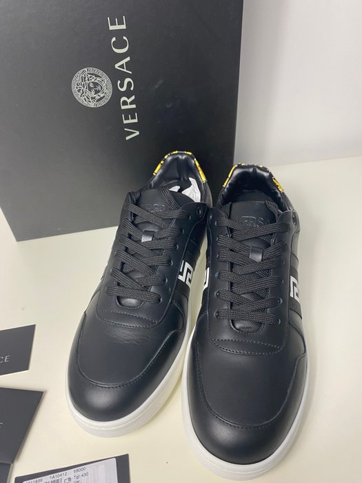 Versace - Sneakers - Størelse: EU 44 - Nyt med labels