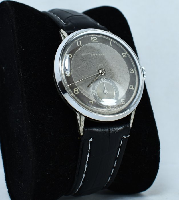 Zenith - Calatrava - Ingen mindstepris - Bullseye - dual tone dial - Mænd - 1901-1949