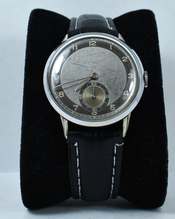 Zenith - Calatrava - Ingen mindstepris - Bullseye - dual tone dial - Mænd - 1901-1949