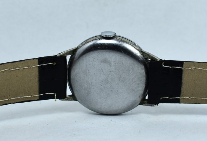 Zenith - Calatrava - Ingen mindstepris - Bullseye - dual tone dial - Mænd - 1901-1949