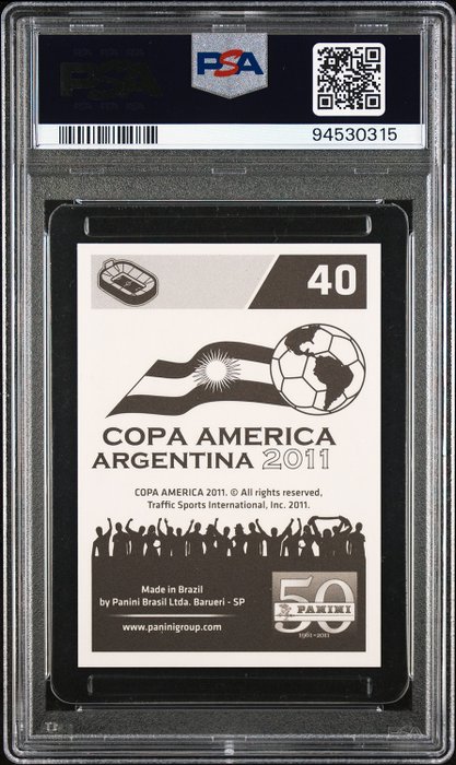 2011 Panini Copa America Lionel Messi #40 PSA 9 Graded sticker