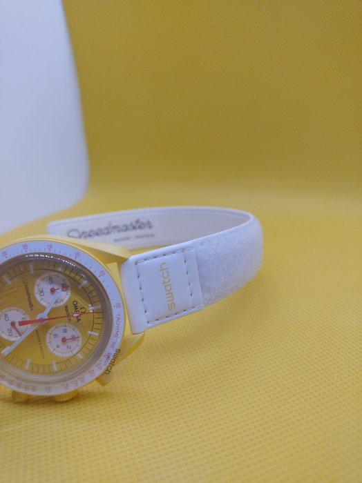 Swatch - MoonSwatch - Mission to the Sun - Ingen mindstepris - Unisex - 2011-nu