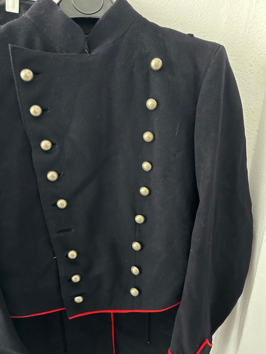 Italien - Politikorps - Militæruniform - Carabinieri gallauniform