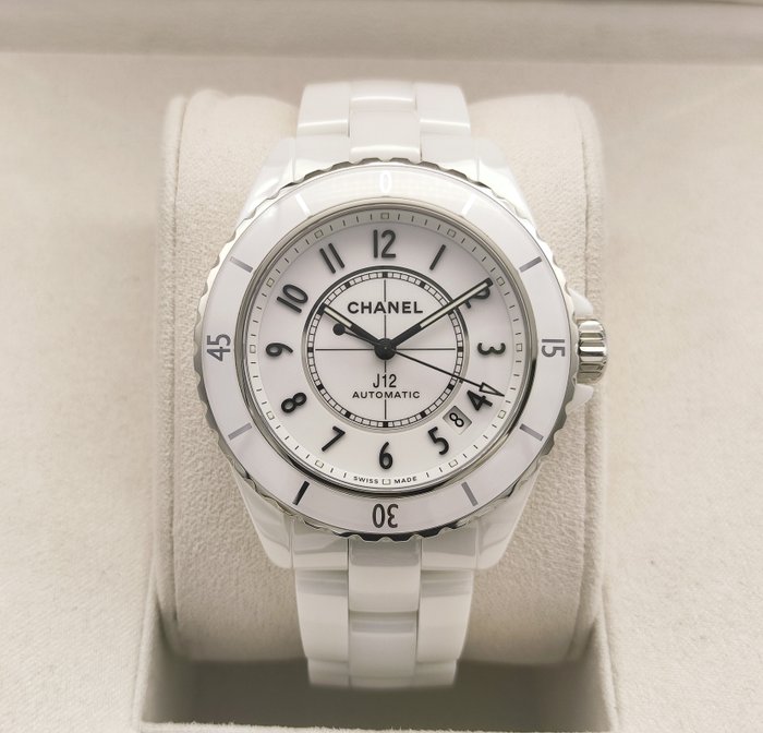 Chanel - J12 Automatic Calibre 12.1 - H5700 - Unisex - 2020+