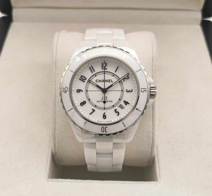 Chanel - J12 Automatic Calibre 12.1 - H5700 - Unisex - 2020+