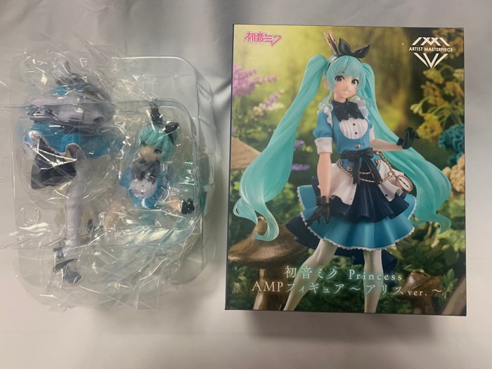 Statuette - 2 Hatsune Miku Figures - Plast