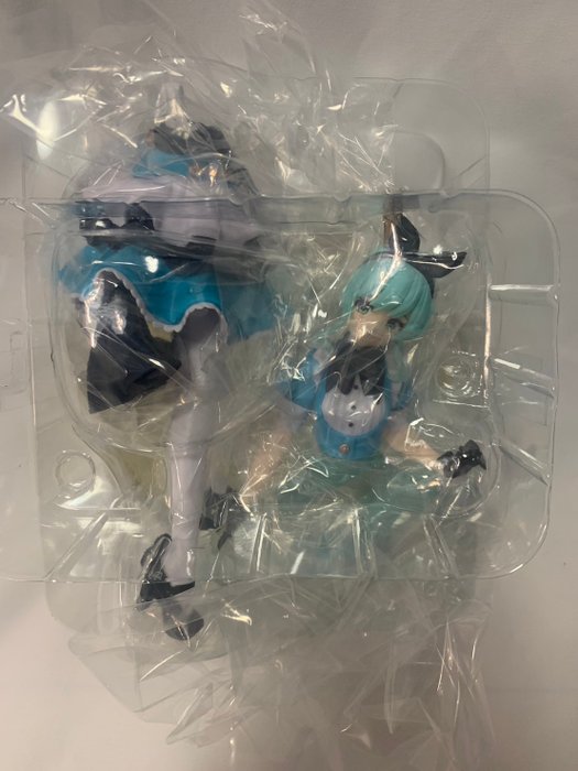 Statuette - 2 Hatsune Miku Figures - Plast