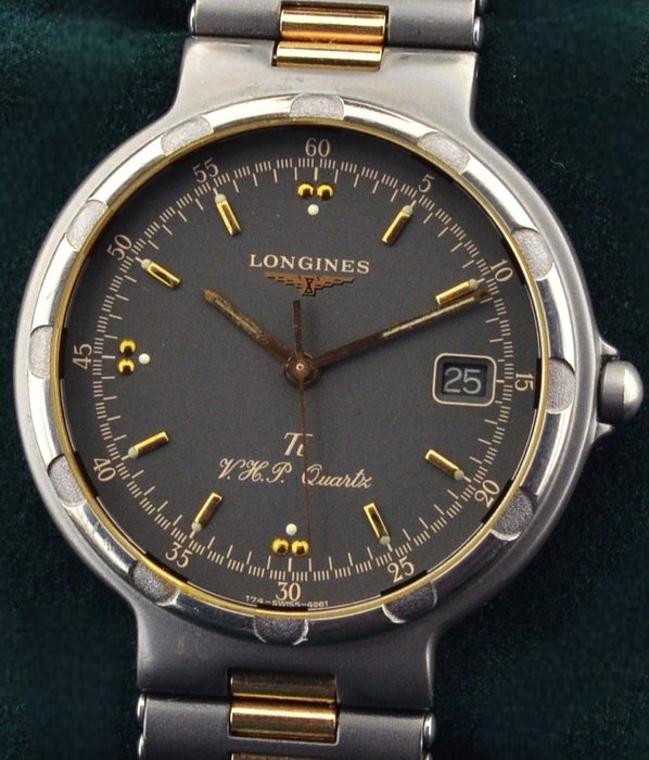 Longines - Conquest - Ingen mindstepris - Titanium - Mænd - 2000-2010