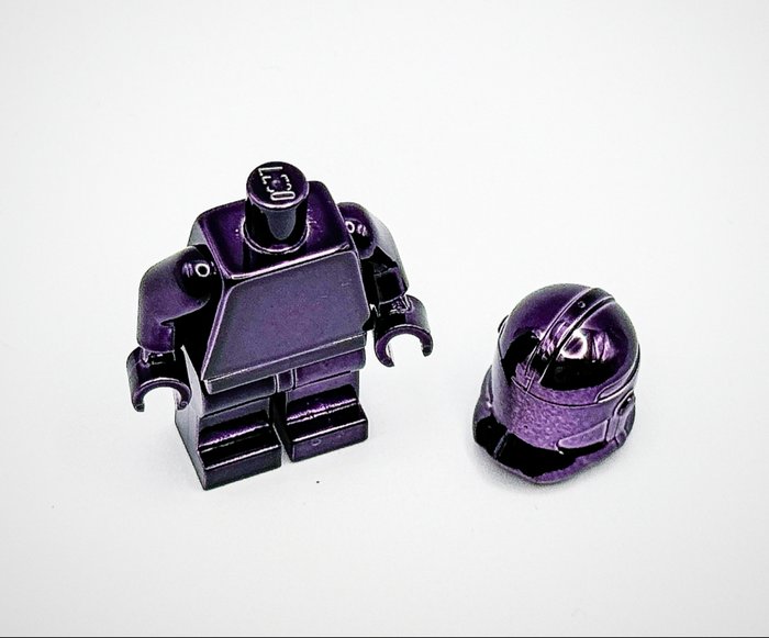 Lego - Star Wars - Purple Chrome Plated Phase 2 Clone Trooper Custom Item on Lego Parts