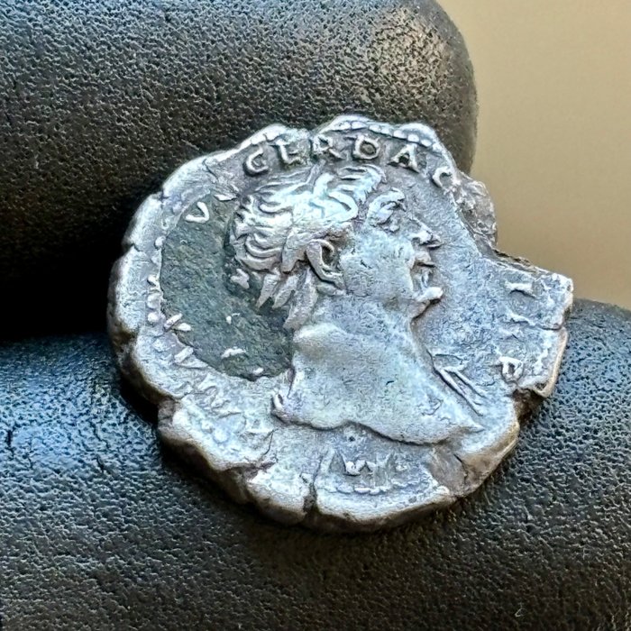 Romarriket Trajan (AD 98-117) Denarius Roma Pietas - (S36-008)  (Ingen mindstepris)