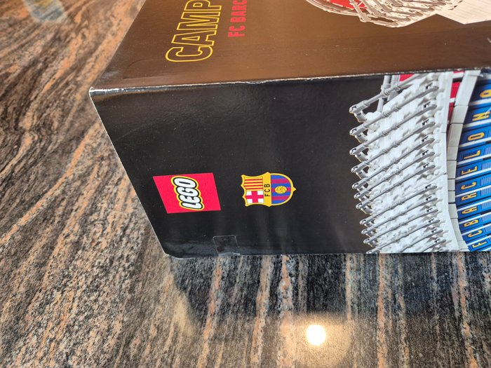 Lego - 10284 - LEGO Icons (Creator Expert) 10284 Camp Nou – FC Barcelona - Danmark