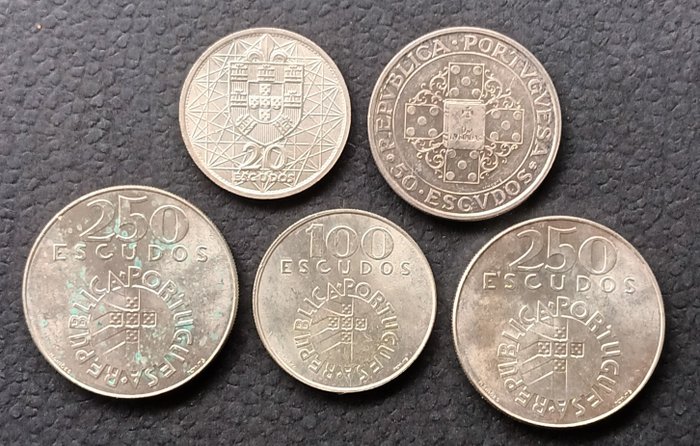 Portugal. Republic. 20 + 50 + 100 + 250 Escudos 1966/1977 (5 moedas)  (Ingen mindstepris)