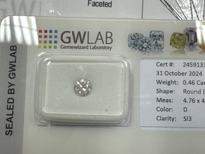 Ingen mindstepris - 1 pcs Diamant  (Natur)  - 0.46 ct - Rund - D (farveløs) - SI3 - Gemewizard Gemological Laboratory (GWLab)