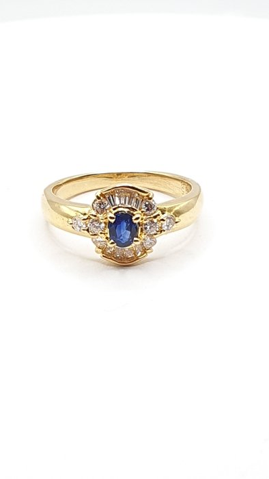 Ring - 18 kraat Gulguld -  0.53ct. tw. Safir - Diamant