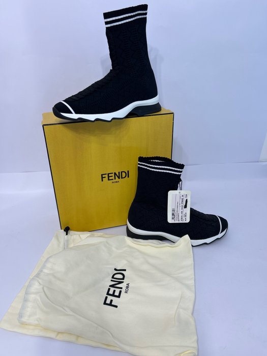 Fendi - Sneakers - Størelse: Shoes / EU 38