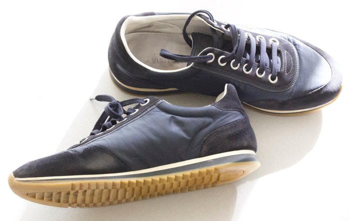 Louis Vuitton - Sneakers - Størelse: Shoes / EU 41