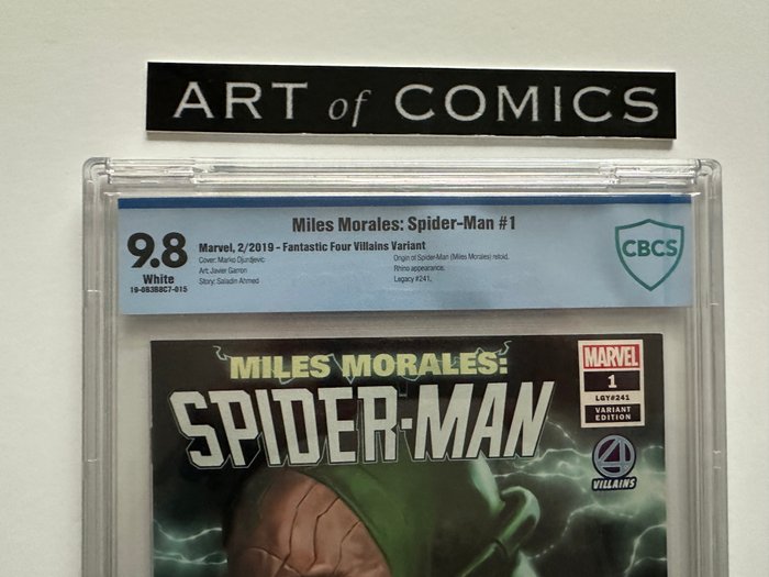 Miles Morales: Spider-Man #1 - (Ultimate Spider-Man #241) - Origin Spider-Man Retold - CBCS Graded 9.8 - 1 Graded comic - Første udgave - 2019