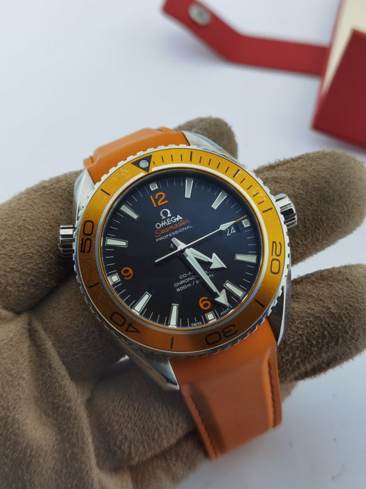 Omega - Seamaster Planet Ocean 600M - 232.30.46.21.01.002 - Mænd - 2000-2010