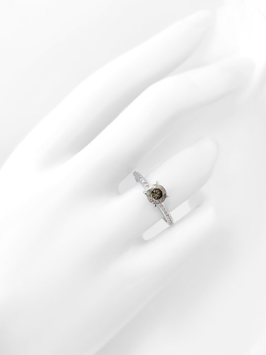 Ring - 14 karat Hvidguld -  0.83ct. tw. Grå Diamant (Naturfarvet) - Diamant