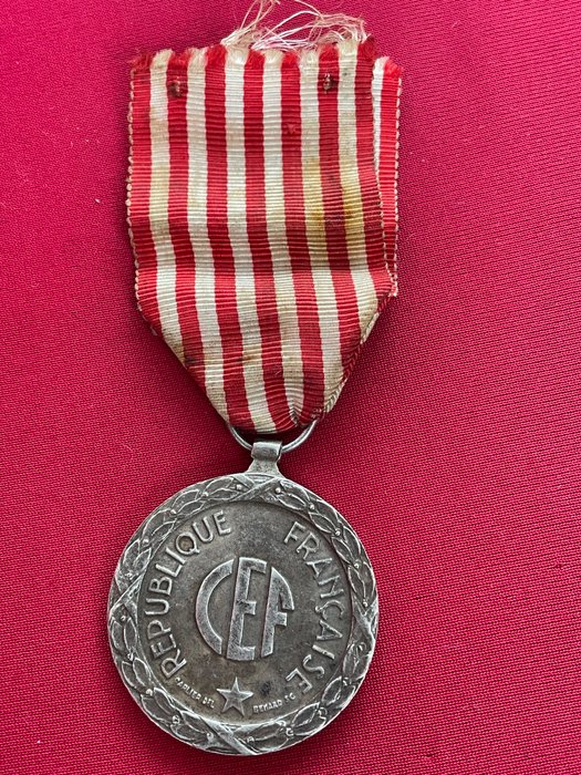 Italien - Medalje - Lots of vintage ww2 campaigns and commemorative war medals