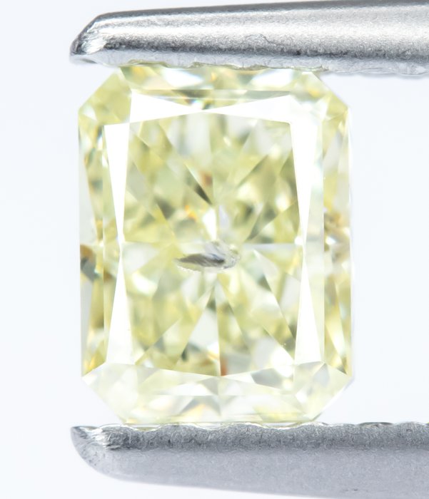 Ingen mindstepris - 1 pcs Diamant  (Naturfarvet)  - 0.46 ct - Radiant - Fancy light Gul - SI2 - Gem Report Antwerp (GRA)