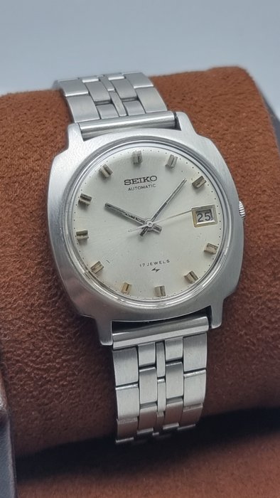 Seiko - 7005 - Ingen mindstepris - Mænd - 1970-1979